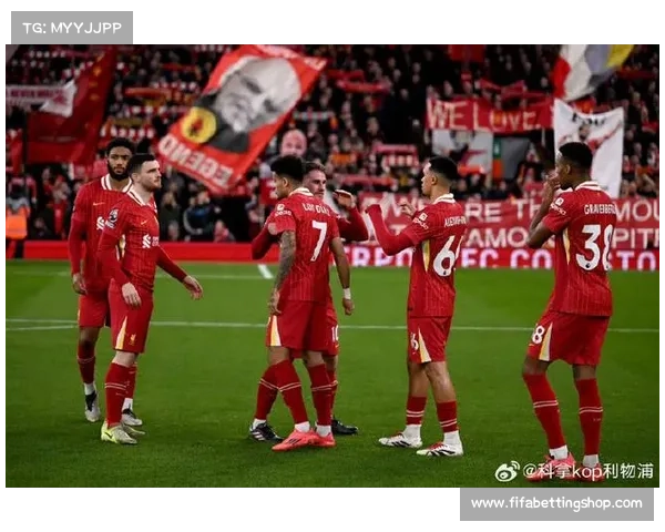 利物浦领衔英超三强争抢德甲中卫 解约金高达9000万